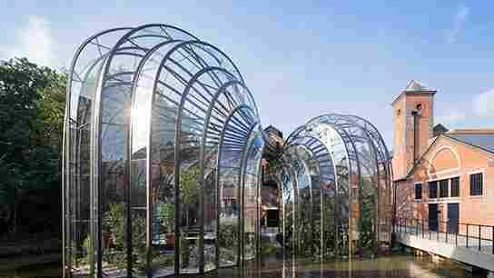 British Architect Thomas Heatherwick Debuts His Newly Expanded Book  Making