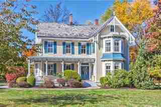 8 Historic Victorian Homes That are for Sale Right Now