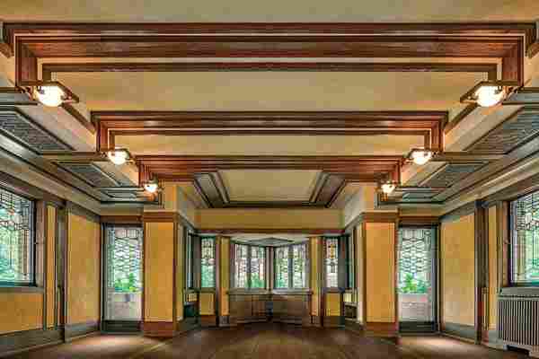 Frank Lloyd Wright's Famed Robie House Completes Painstaking Restoration